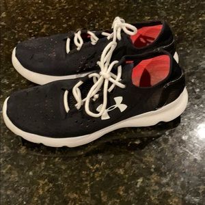Women’s Under Armour shoes